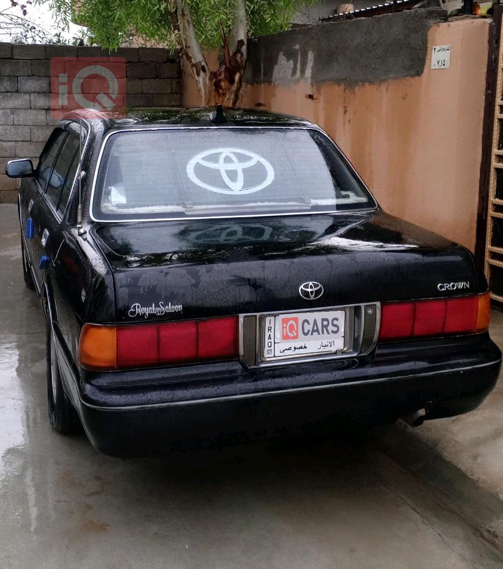 تويوتا كراون